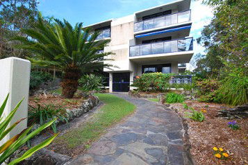 A Bay Breeze - Mackay Tourism 0