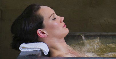Hepburn Bathouse & Spa - Mackay Tourism 3