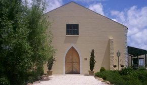 Mount Tamborine Winery & Homestead - Mackay Tourism 3