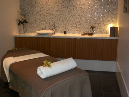 Spa On Brougham - Mackay Tourism 2