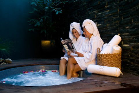 Q1 Spa - Gold Coast - Mackay Tourism 4