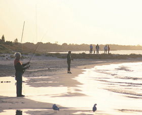 Busselton Beachfront - Mackay Tourism 0