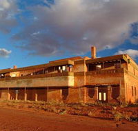Big Bell Ghost Town - Mackay Tourism