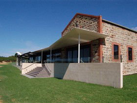 Angove McLaren Vale Vineyards And Cellar Door - Mackay Tourism 0