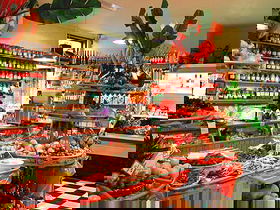 The Organic Market & Cafe - Mackay Tourism 0
