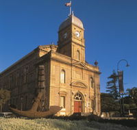 The Albany Town Hall - Mackay Tourism