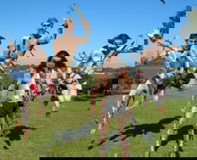 Wadumbah Aboriginal Dance Troupe - Mackay Tourism 0