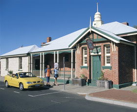 Old Court House Complex - Mackay Tourism 0