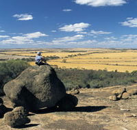 Kokerbin Rock - Mackay Tourism