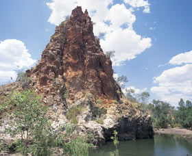 Sawpit Gorge - Mackay Tourism 0