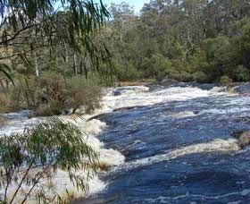 Moons Crossing - Mackay Tourism 0