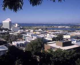 Boulters Heights - Mackay Tourism 0