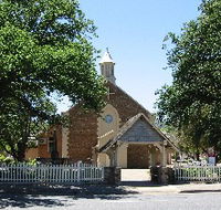 St George Church and Cemetery Tours - Mackay Tourism
