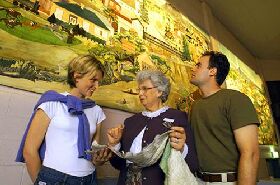 Yarns Artwork In Silk - Mackay Tourism 0