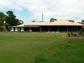 Thaxted Park Golf Club - Mackay Tourism 0