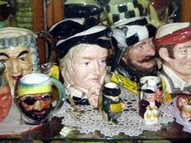 Cammie's Antiques - Mackay Tourism 0