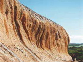 Pildappa Rock - Mackay Tourism 0