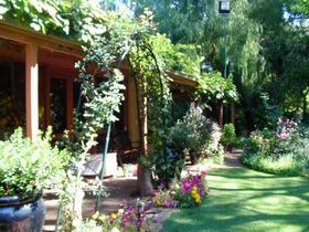 Rainforest Retreat - Mackay Tourism 0