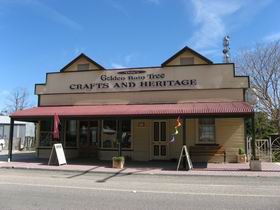 Dolly's Golden Raintree Craft And Heritage Centre - Mackay Tourism 0
