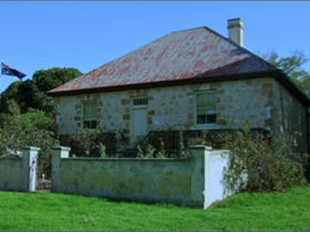 Hope Cottage Museum - Mackay Tourism 0