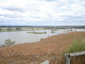Sunnyside Reserve Lookout - Mackay Tourism 0