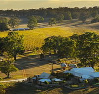Hutton Vale and Farm Follies - Mackay Tourism