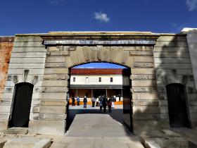 Tasmanian Museum And Art Gallery - Mackay Tourism 0