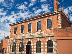 Gasworks Cellar Door Tasmanian Wine Experience - Mackay Tourism 0