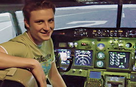 Simsation, Live The Dream, Fly A 737 - Mackay Tourism 0