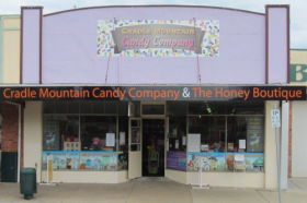 Cradle Mountain Candy Company And Honey Boutique - Mackay Tourism 0