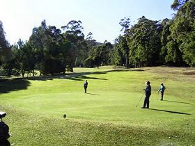Sheffield Golf Course - Mackay Tourism 0