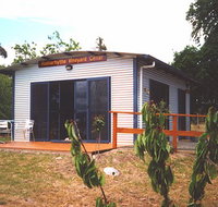 Rotherhythe Vineyard - Mackay Tourism
