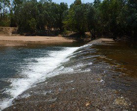 Knotts Crossing - Mackay Tourism 0