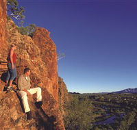Glen Helen Gorge - Mackay Tourism