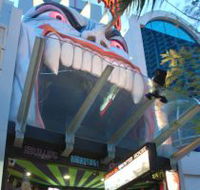 Draculas Haunted House - Mackay Tourism