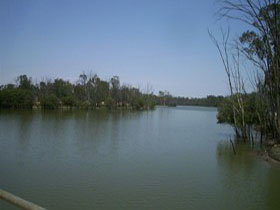 Bedford Weir - Mackay Tourism 0