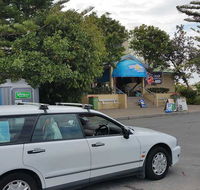 Brad Holmes Surf Coaching - Mackay Tourism