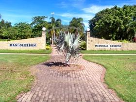 Dan Gleeson Memorial Gardens - Mackay Tourism 0