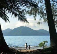 Family Islands National Park - Mackay Tourism
