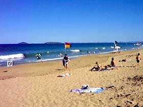 Harbour Beach - Mackay Tourism 0