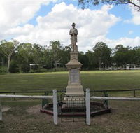Apple Tree Creek War Memorial - Mackay Tourism