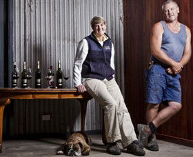 Jones Winery & Vineyard - Mackay Tourism 0
