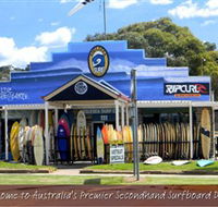 Anglesea Surf Centre - Mackay Tourism