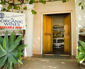 Robinvale Wines - Mackay Tourism 0