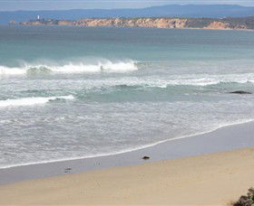 Lorne Beach Club - Mackay Tourism 0