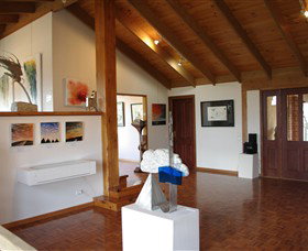 Art At Linden Gate - Mackay Tourism 0