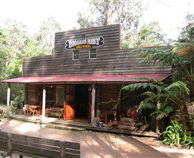The Original Gold Rush Colony - Mackay Tourism 0