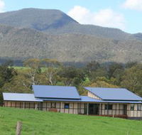 Australian Pottery at Bemboka - Mackay Tourism
