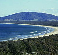 Sir Charles Kingsford Smith Memorial and Lookout - Mackay Tourism