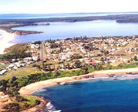 Oceans Mirror Gifts - Mackay Tourism 0